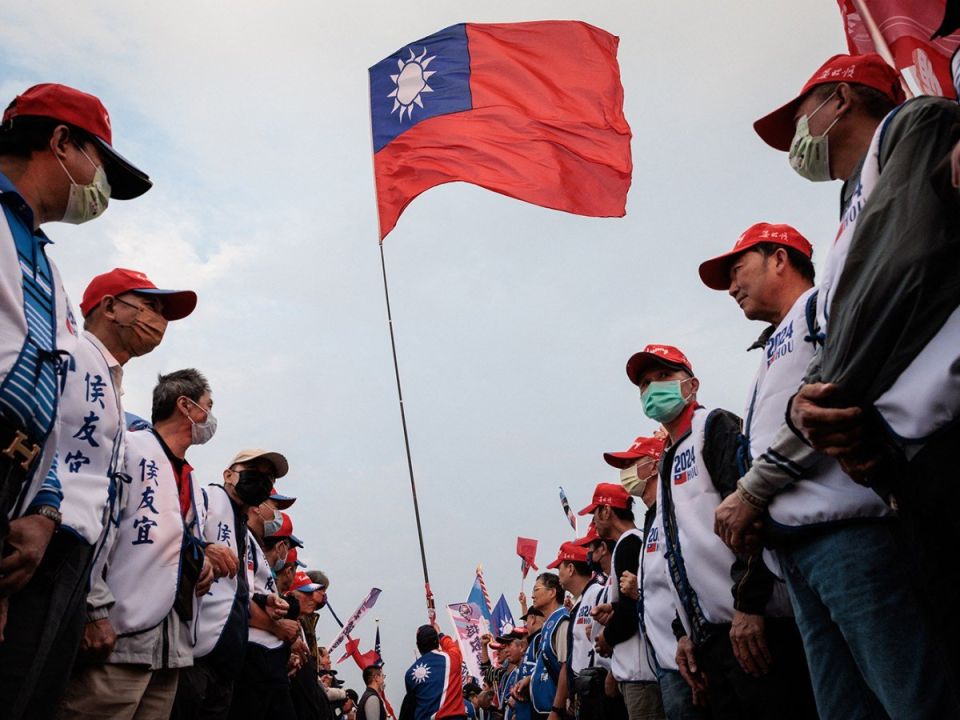 من &laquo;السيف المشترك&raquo; إلى البرلمان: تايوان على صفيح ساخن!