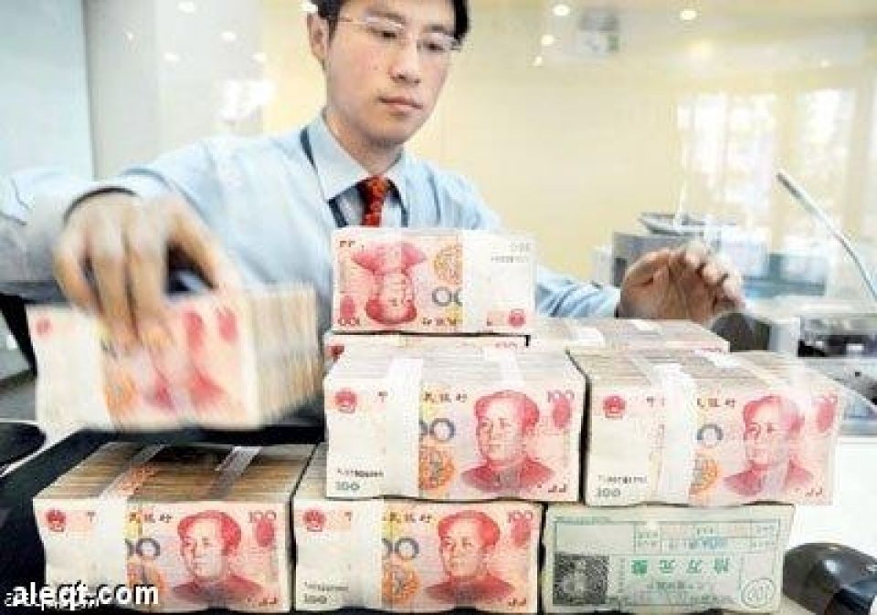 بكين تدافع عن عملتها الوطنية بوجه واشنطن