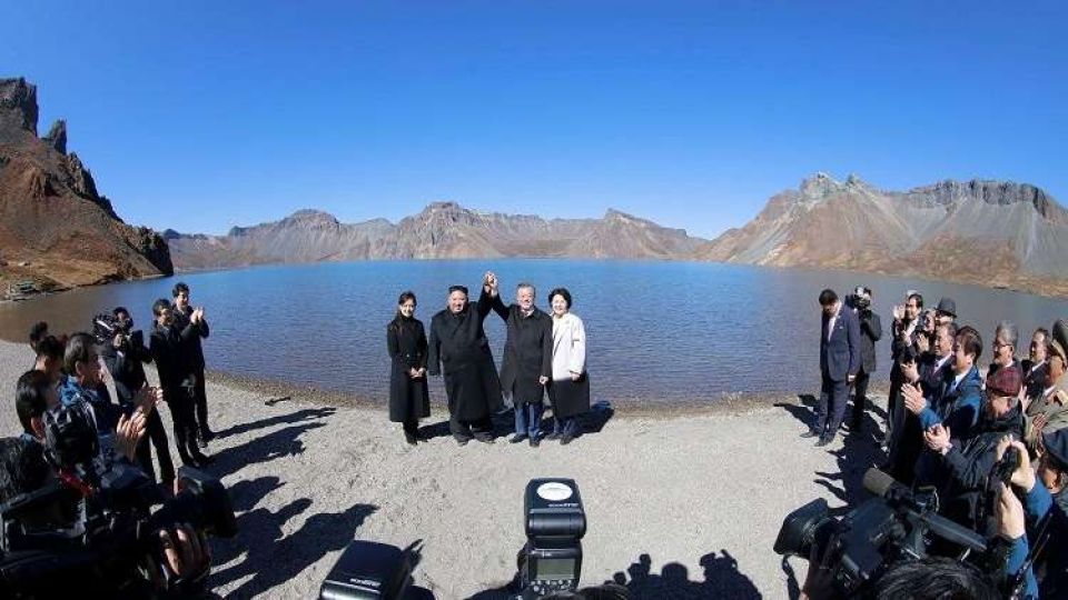 هل تنتهي الحرب الكورية؟