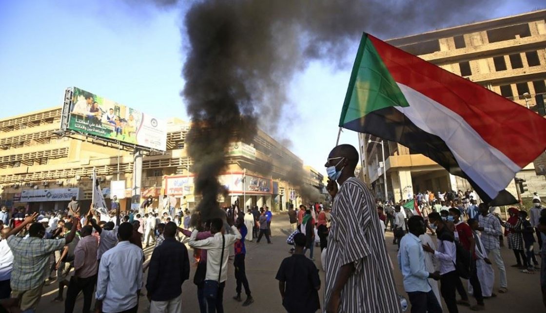 السودان: مقتل 3 أشخاص بالرصاص وإصابة أكثر من 80 آخرين