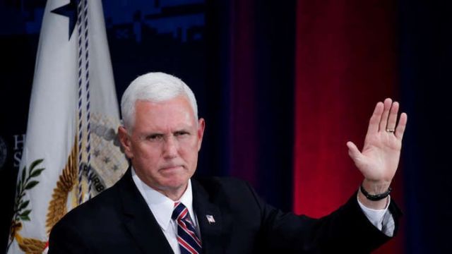 بنس يحرض المعارضة الفنزويلية