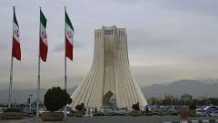 طهران تندد بالعجز الأوروبي
