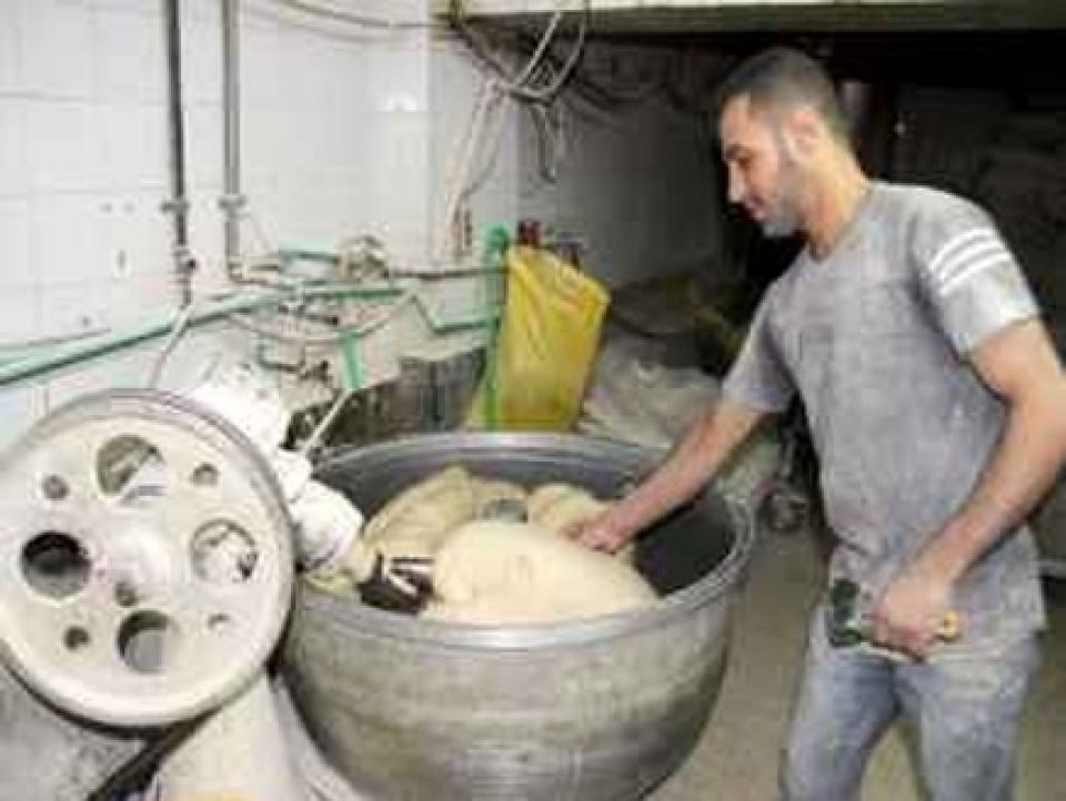 ساعات الطوارئ..الحكومة تتنازل أم تناور؟