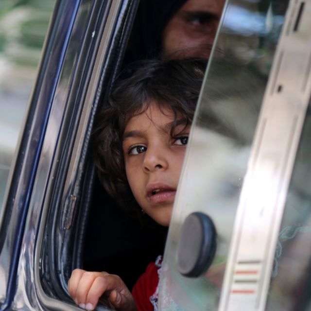 الخط الثالث المزيف.. نادباً ومهزوماً!