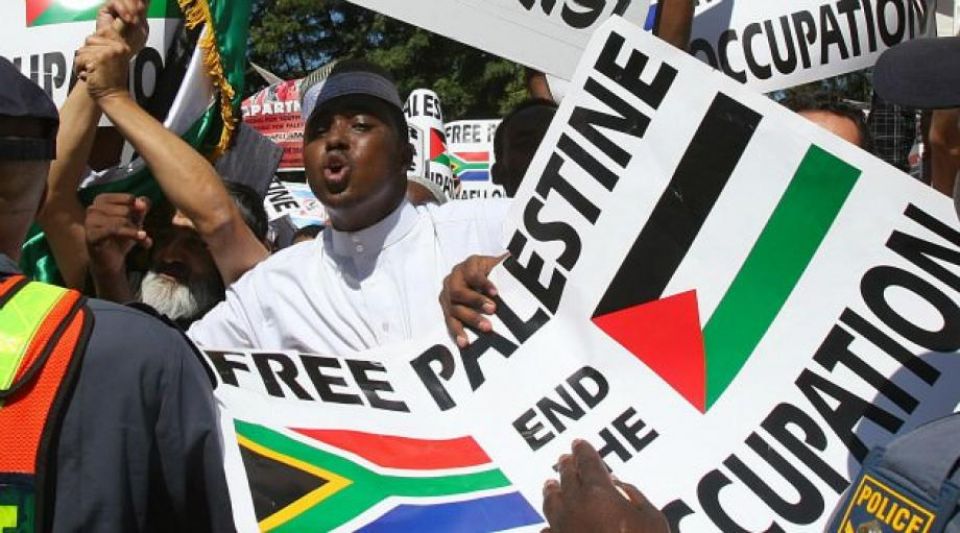 برلمان جنوب إفريقيا يقرّ خفض العلاقات الدبلوماسية مع «إسرائيل»