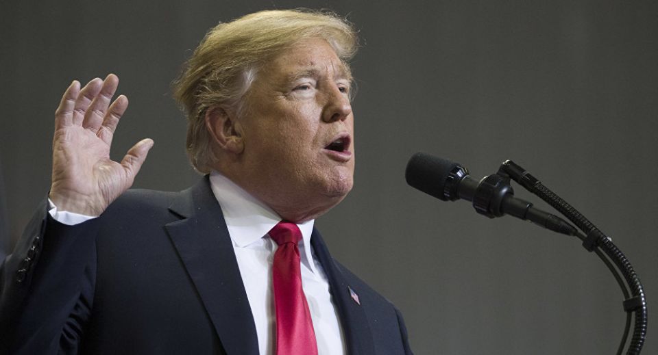 ترامب يهاجم «الديمقراطيين» بشأن الموازنة