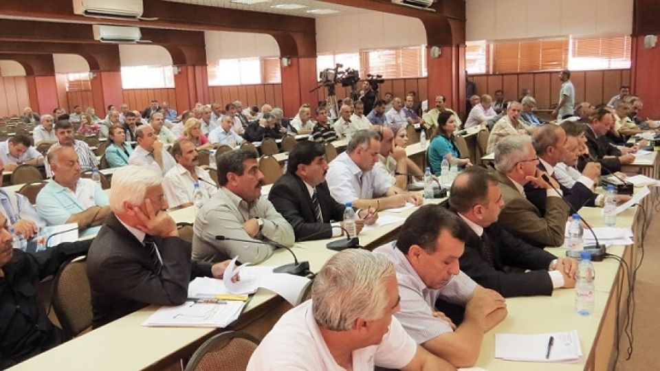 الدورة العادية السادسة عشرة للمجلس العام للاتحاد العام لنقابات العمال