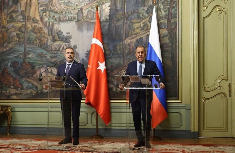 لافروف بعد اجتماع بنظيره التركي يدعو الشيباني لزيارة روسيا