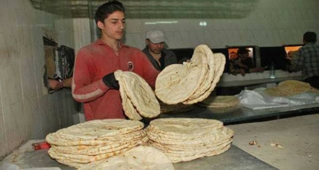 أنصفوا عمال المخابز في السويداء