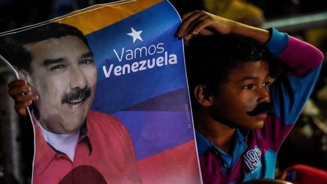 مادورو يطرد القائم بالأعمال الأمريكي لدى فنزويلا