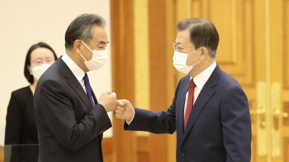 رئيس كوريا الجنوبية يطلب دعم الصين للسلام في شبه الجزيرة