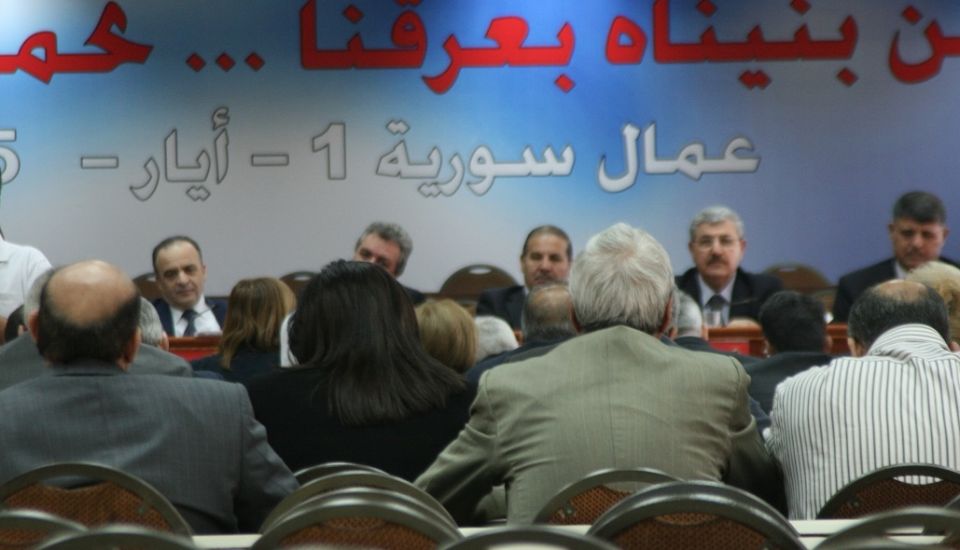 مطالب على الرفوف!