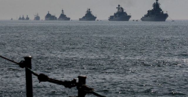 سيرك عسكري يستبق اللجنة الدستورية