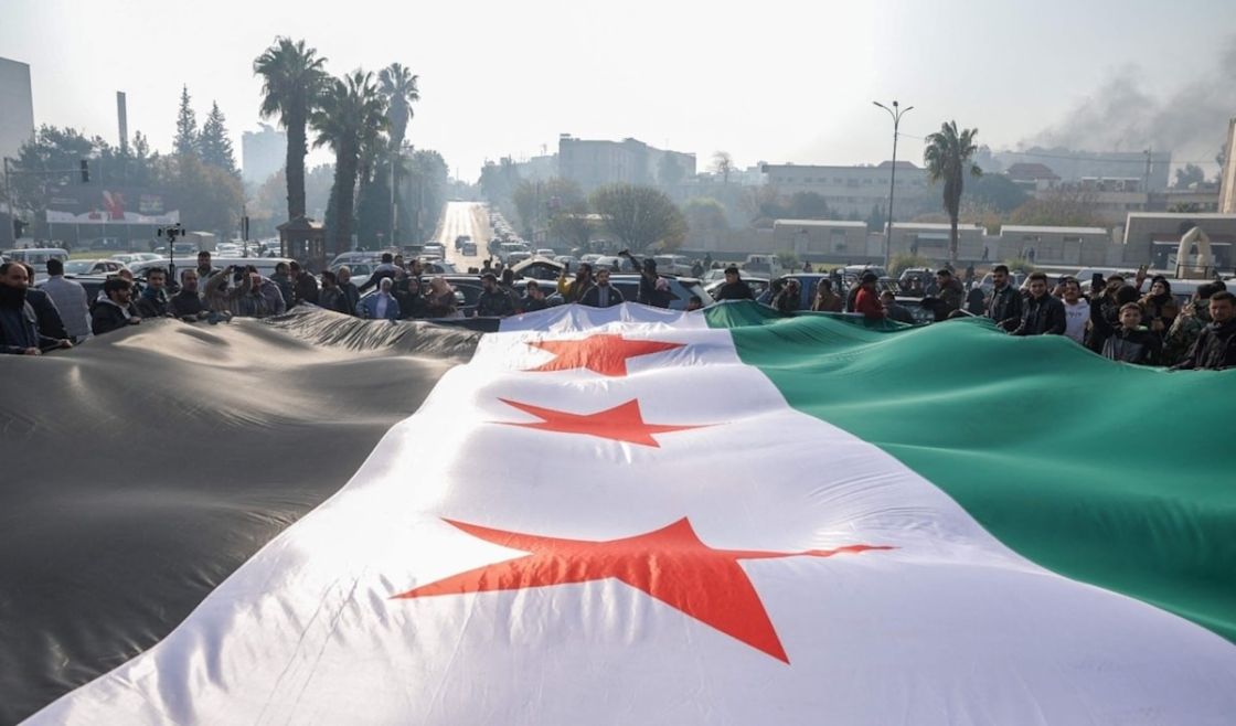 الشدائد تتطلب عقولاً واعية وقلوباً كبيرة!