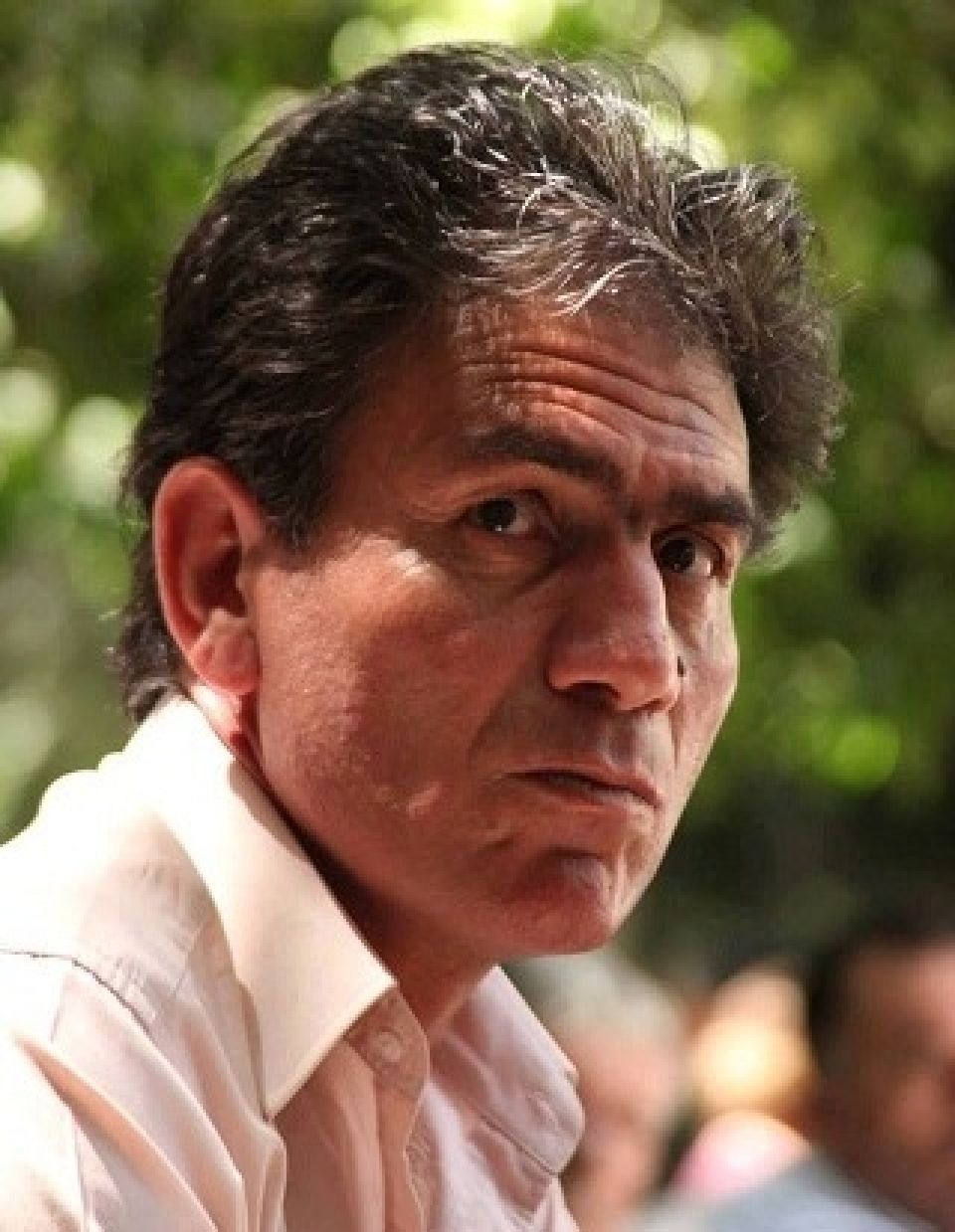 الحوار هو السبيل الوحيد للخروج من الأزمة