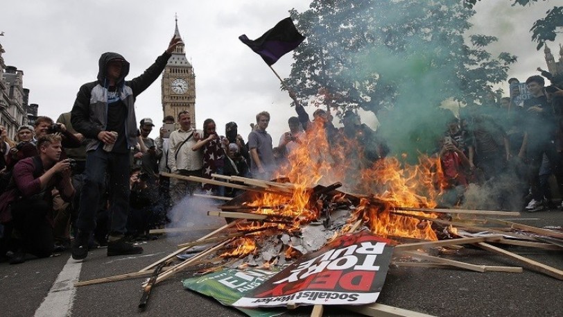احتجاجات حاشدة في لندن ضد خطط تقشف حكومية