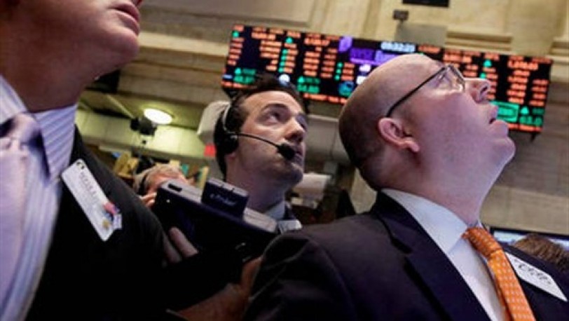 أزمة الميزانية تلقي بظلالها على البورصة الأمريكية