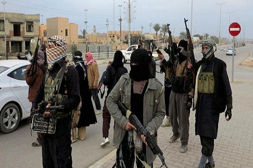 مسلحون يسيطرون على الموصل