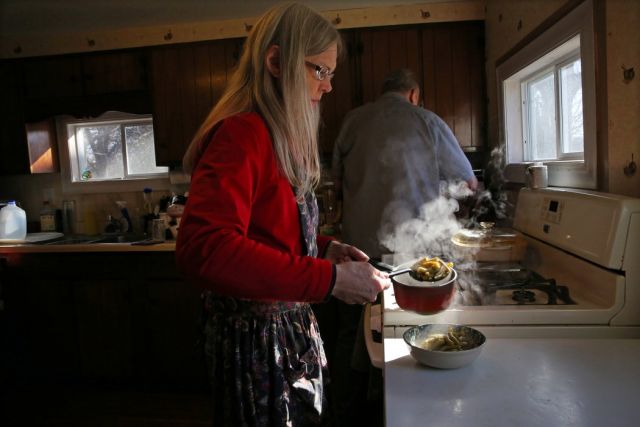 كيف ينقسم الأمريكيون (بقوة) الدخل والثروة؟!