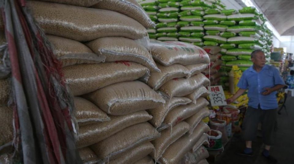 الصين تهدد بالردّ إذا فرضت واشنطن رسوماً جديدة