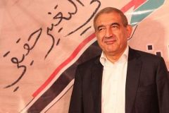 د. جميل: &laquo;دعوا الفقراء يعيشوا بكرامة.. فهم قاطرة النمو&raquo;  النائب والوزير د.قدري جميل يضع أول أهدافه القضاء على الفساد  والمباشرة بدراسة 3 ملفات وصياغة نموذج اقتصادي جديد للبلاد