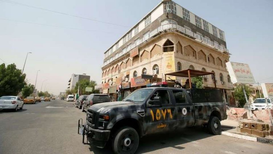 كارثة الخدمات تسمم عشرات الآلاف في البصرة