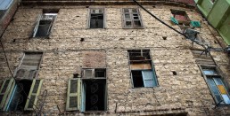 بالصور: جولة خاصة على بيوت مشاهير مصريين!