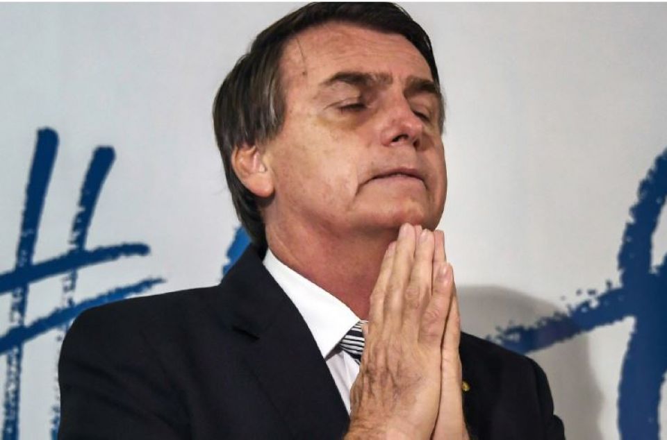 لولا يسحق بولسنارو