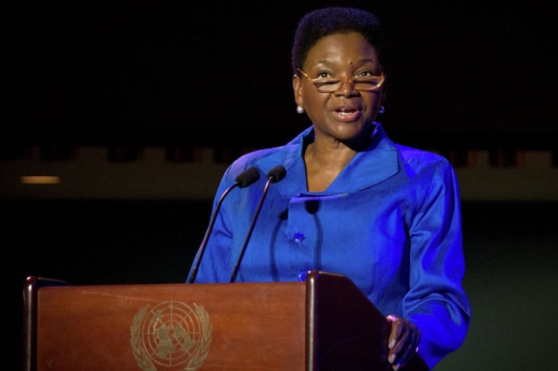 آموس: على ممثلي روسيا والولايات المتحدة وإيران و3 من دول الشرق الأوسط إيجاد حل للأزمة السورية