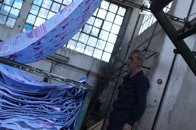 الصناعات الكيماوية تربح.. الصناعات النسيجية تخسر