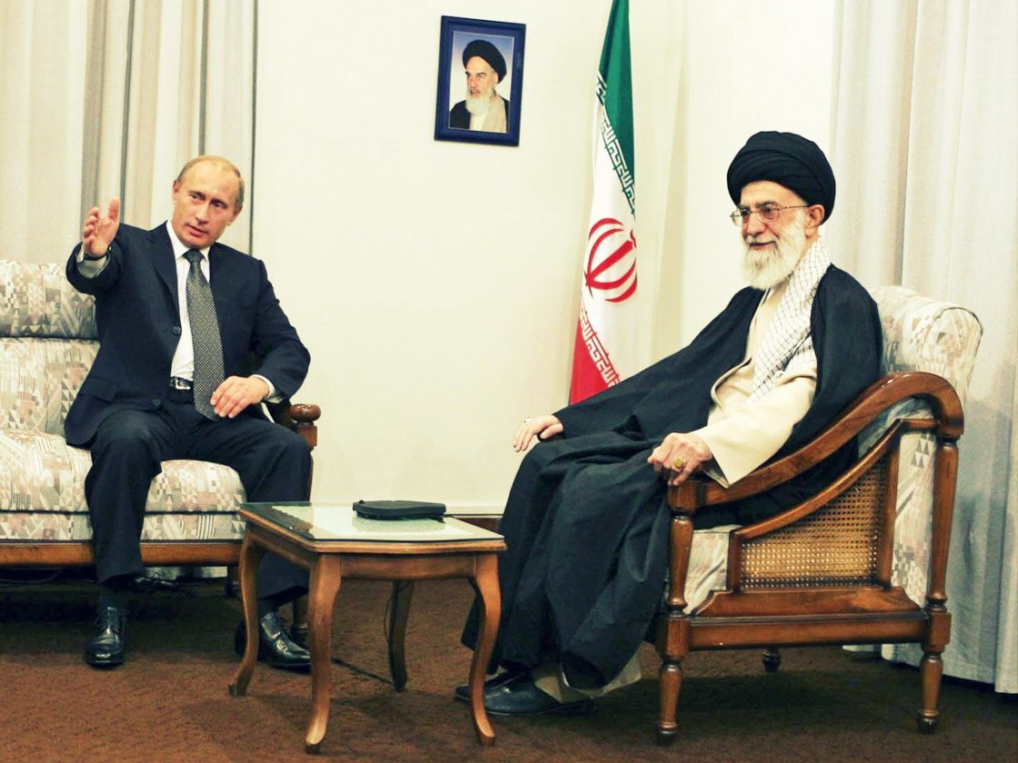 موسكو-طهران: لعزل واشنطن والدولار