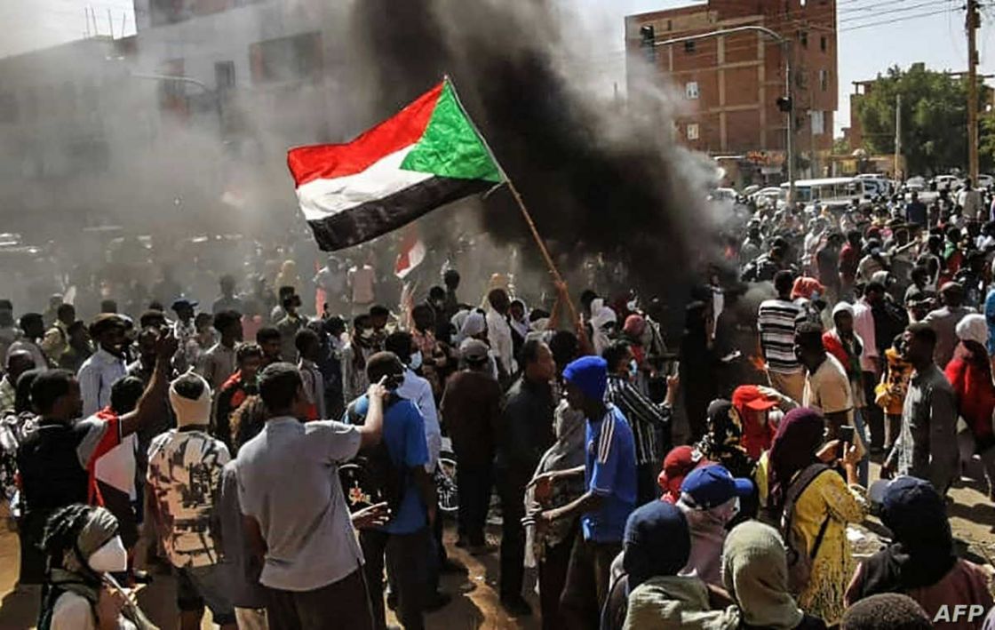 السودان: جيش «لا يريد» ومدنيّون «غير قادرين»