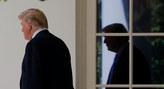 ترامب يدافع عن المفاوضات مع كوريا