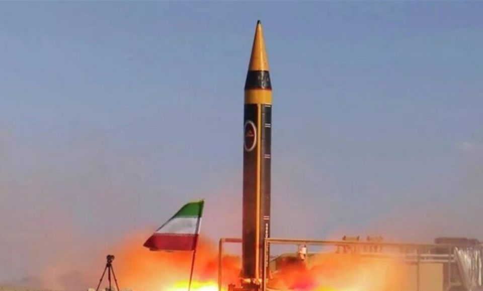 ما هو صاروخ &laquo;سجّيل&raquo; الذي استخدمته إيران لأول مرة في الحرب؟