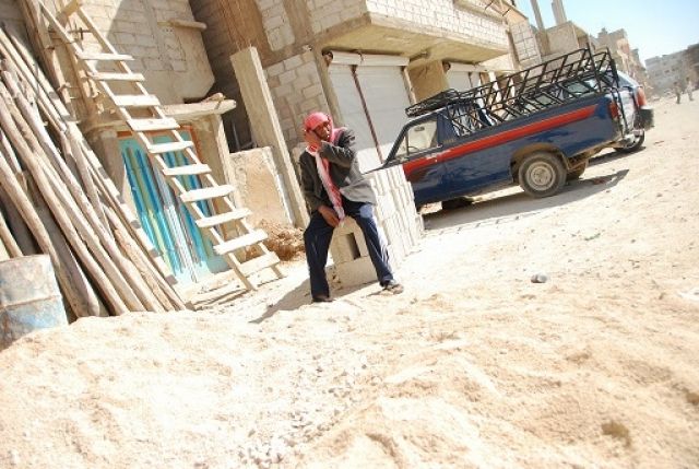 العمال المياومون متى يتم إنصافهم؟