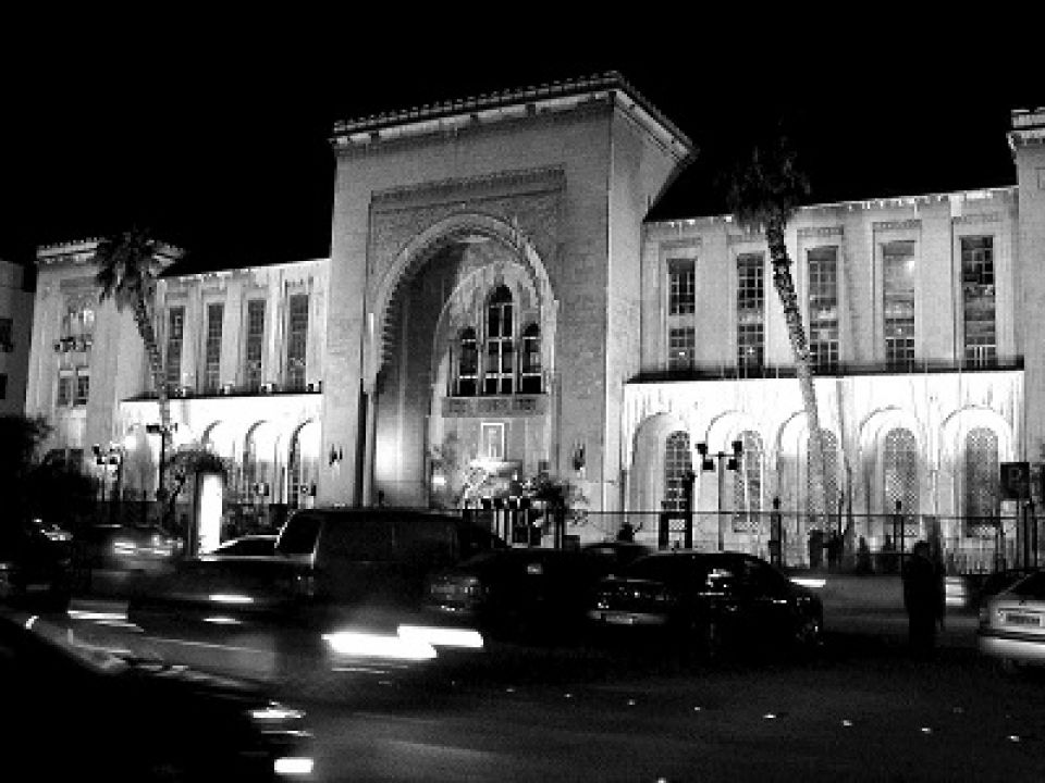 العنف القانوني