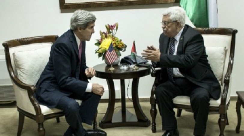 كيري يبحث مع عباس اليوم تمديد المفاوضات