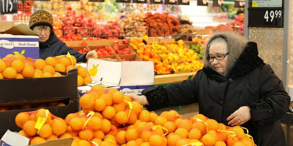 الخضراوات تتوجه شرقاً.. ولكن الزيت للخليج!