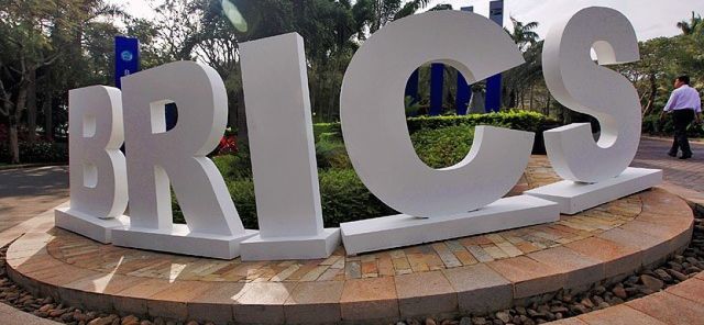 (بريكس) والأطر الإقليمية