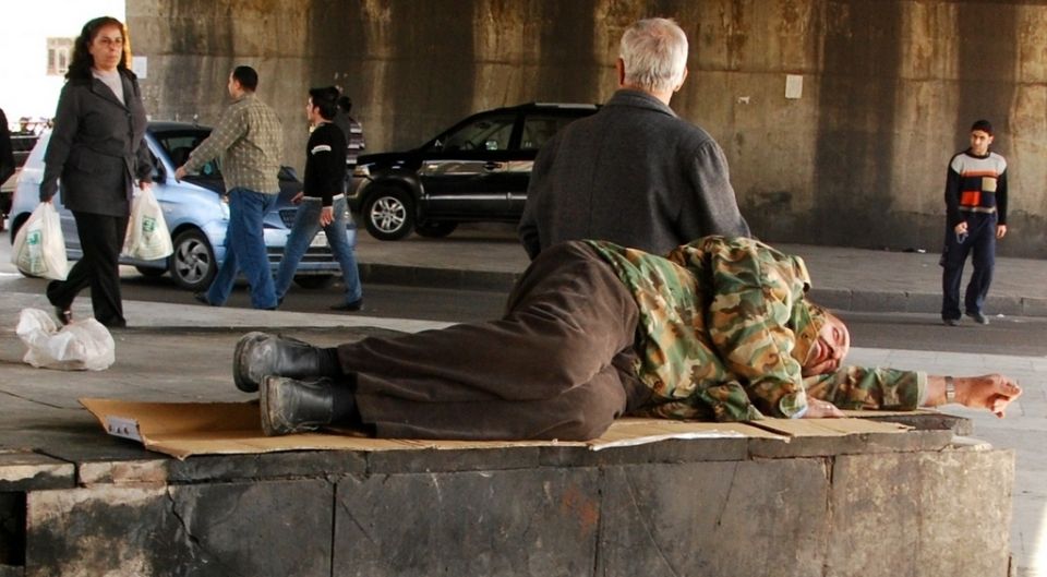 « 2015 عيشها غير».. حبكة هندية للأزمة السورية