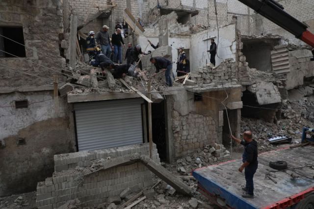 كوارث انهيار المباني تتفاقم... حادثة الحيدرية في حلب تكشف أزمة أعمق