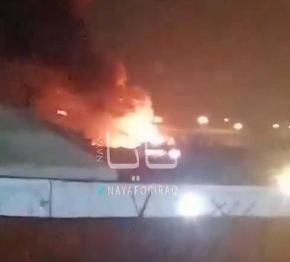 هجوم ضخم على قاعدة فيكتوريا الأمريكية قرب مطار بغداد