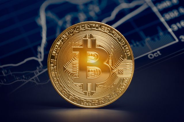 رقم قياسي جديد.. &laquo;بيتكوين&raquo; عند 49 ألف دولار