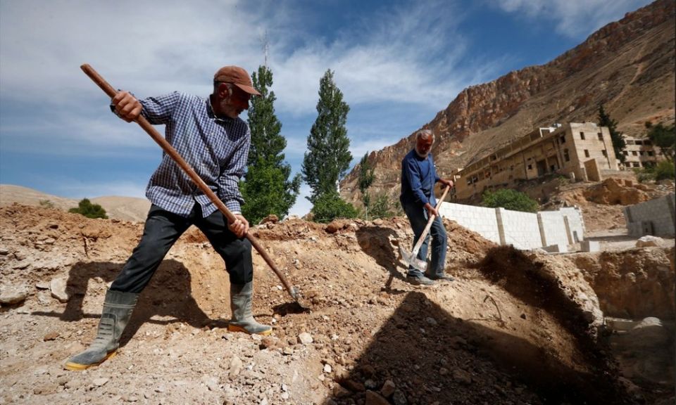 بصراحة .. خطوات جديدة  لتخسير العمال حقوقهم