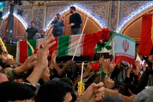 أكثر من 70 شهيداً بانفجار بإيران قرب ضريح سليماني باليوم التالي لاغتيال العاروري