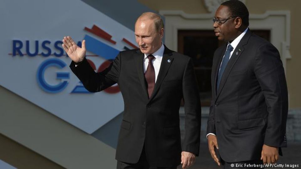 رئيس الاتحاد الإفريقي يشيد بدور روسيا في استقلال القارة السمراء ويناقش مع بوتين أزمة الحبوب