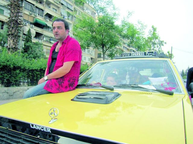 أبو جانتي، حواديت المشاوير، القيادة إلى زيغزيغلاند التكسي حيزاً عاماً وفق رؤى مختلفة