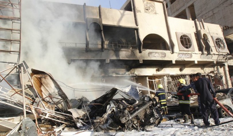مقتل 15 في تفجير سيارة ملغومة بوسط بغداد