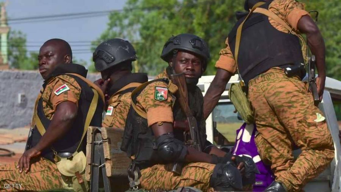 بوركينا فاسو: مقتل 28 ضابطاً و4 مدنيين بهجوم إرهابي