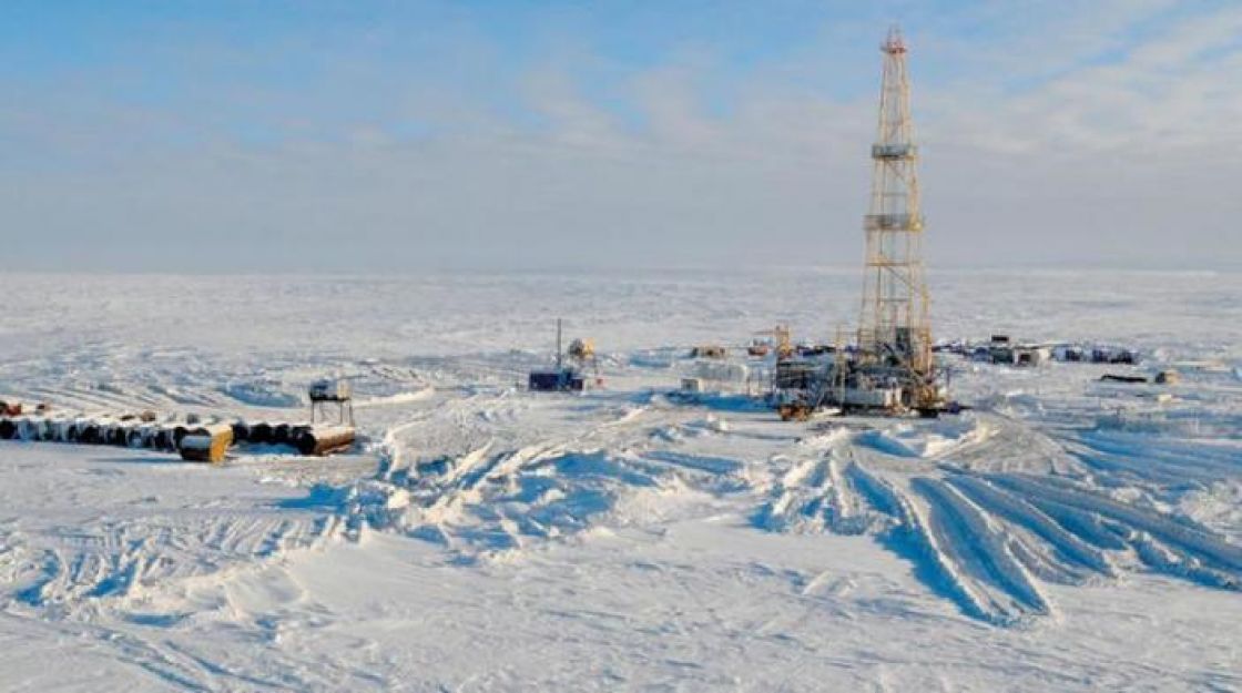 شركات النفط الروسية تستغل هبوط الروبل لزيادة استثماراتها في الإنتاج